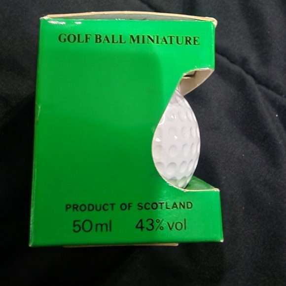 VINTAGE 1982 OLD ST. ANDREWS SCOTCH WHISKY GOLF BALL MINIATURE BOTTLE - EMPTY - Picture 5 of 5